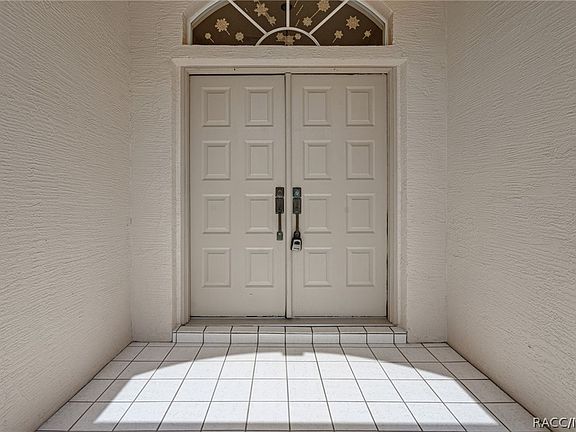 5th image of 1241 Persian Ave