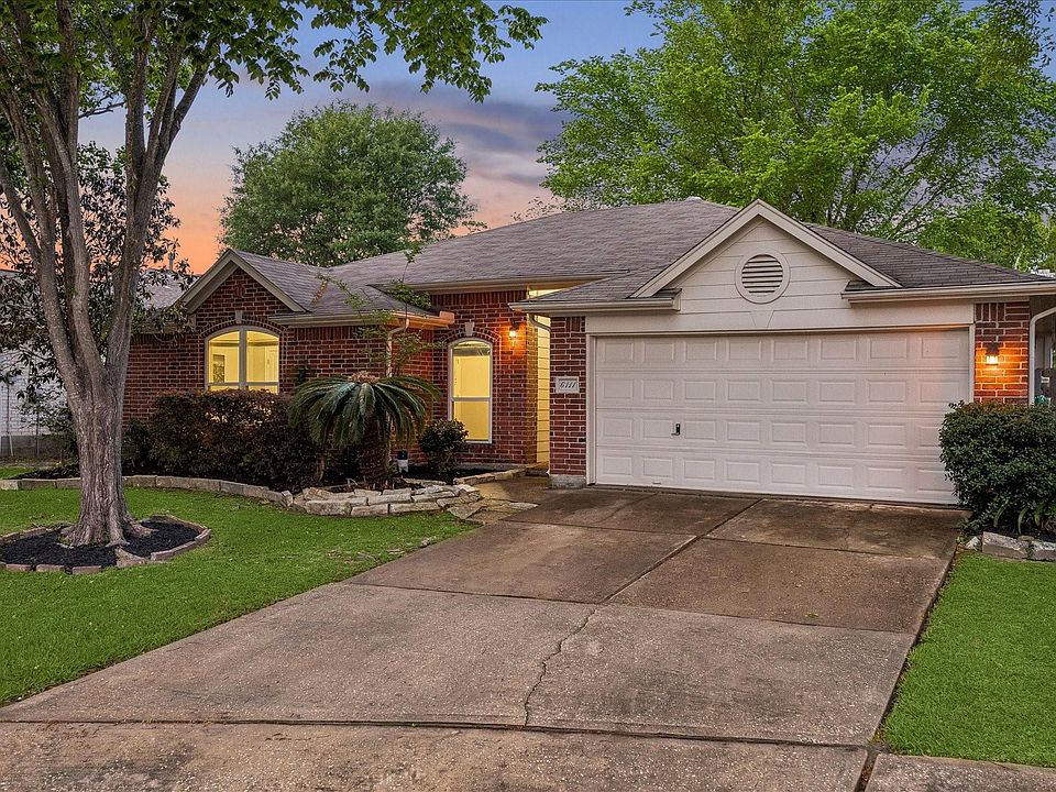 1st image of 6111 Caroline Green Ct