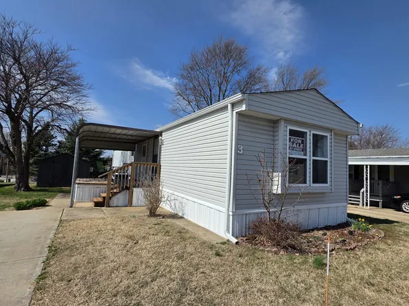 3 Ray Dr #2, O'Fallon, MO 63366