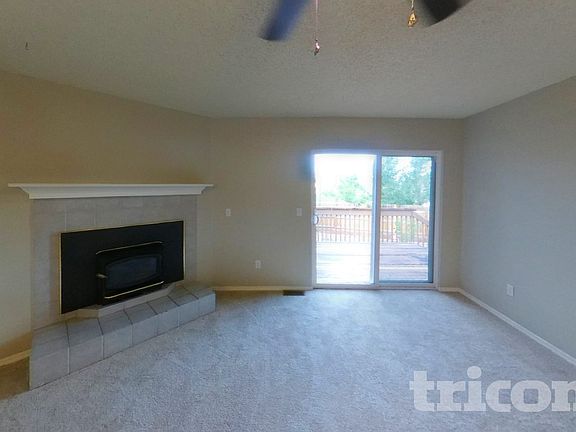 2nd image of 2920 Frazier Ln