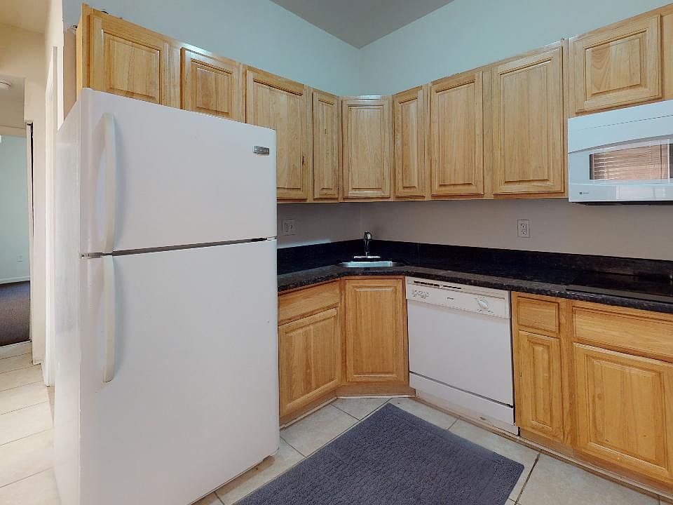 1st image of 1827 N Bouvier St #B