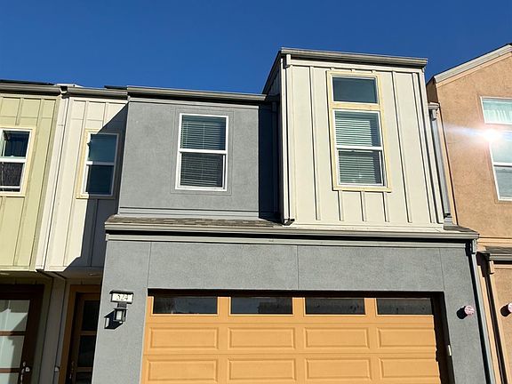 2nd image of 524 Blythewood Place