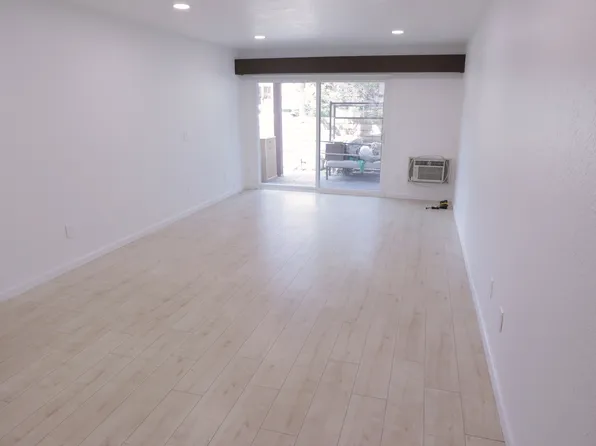 1010 W Macarthur Blvd APT 3, Santa Ana, CA 92707