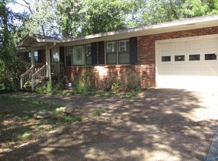 703 Weatherly Rd SE, Huntsville, AL 35803