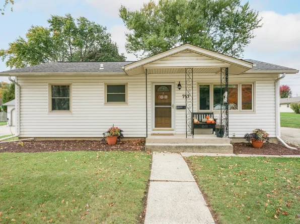 757 8th AVENUE, Grafton, WI 53024