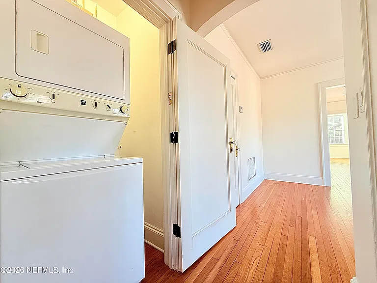 3110 Oak St #3 — Photo 15