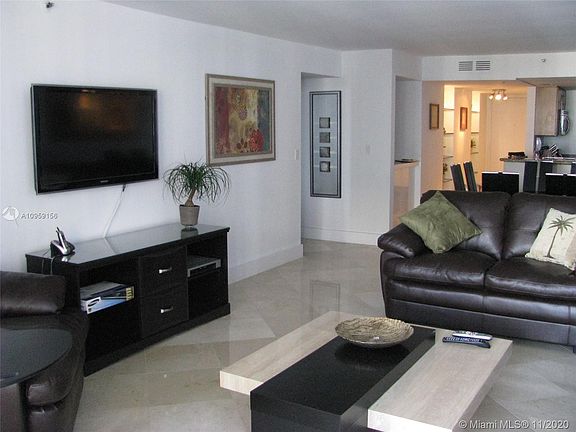 4th image of 1717 N Bayshore Dr #A-3148