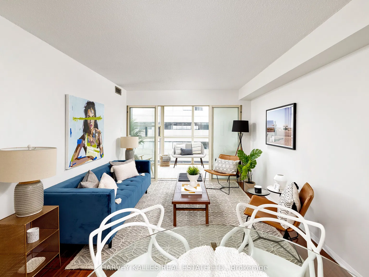 2 bed, $2,800 — Photo 1