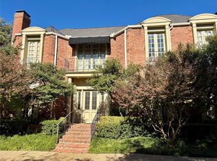 4 Hallshire Ct, Dallas, TX 75225