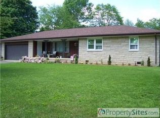 402 E Paul St, Westport, IN 47283