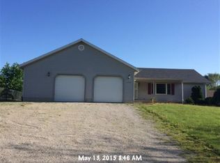 2705 W Woodview Dr, Zanesville, IN 46799