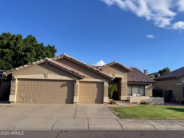 1637 E RUNION Drive, Phoenix, AZ 85024