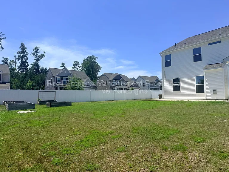 16 Clear Creek Cir — Photo 73