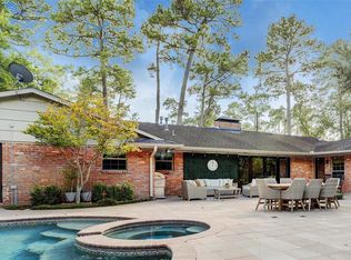 9310 Memorial Dr, Houston, TX 77024