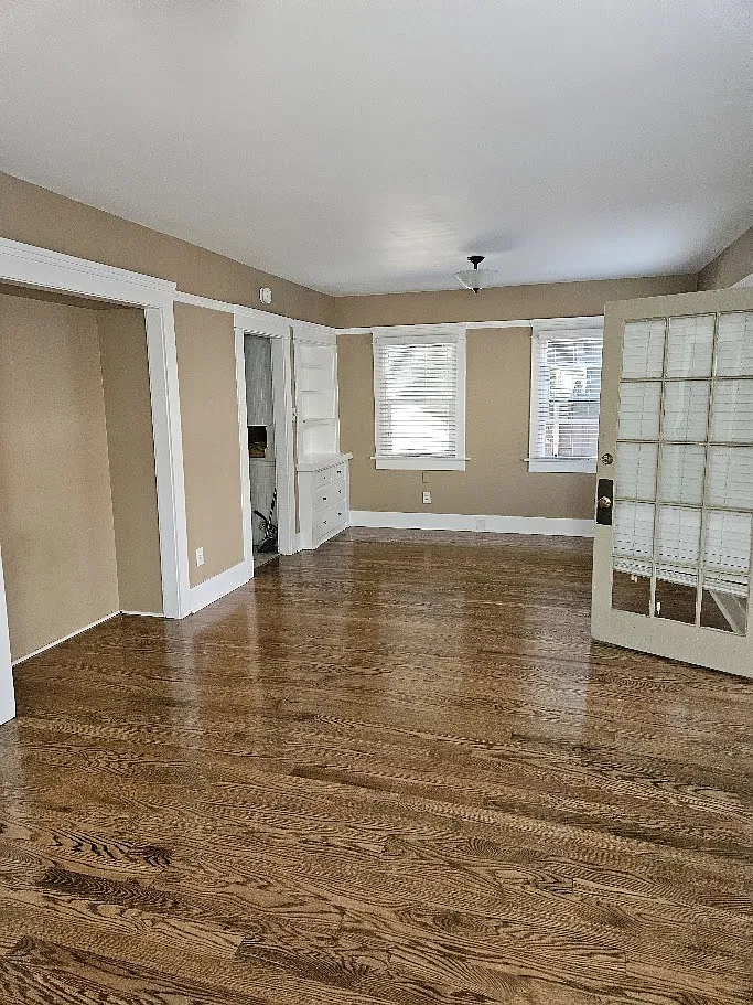 1 bed, 800 sqft, $2,299 — Photo 1