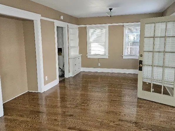 291 Redondo Ave, Long Beach, CA 90803