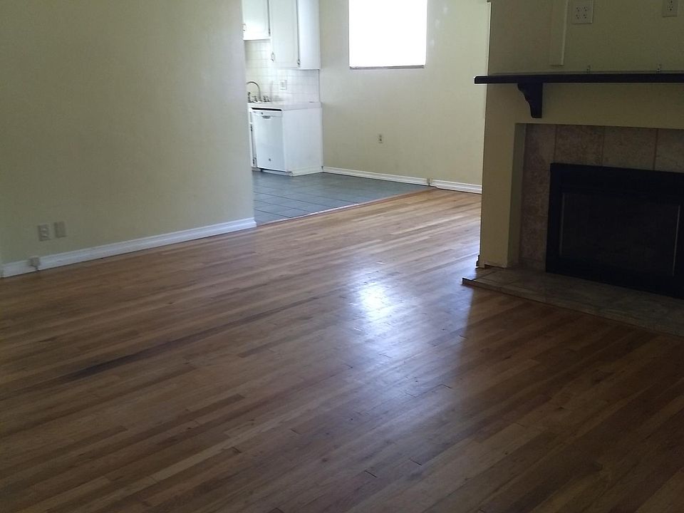 2nd image of 5823 Hayter Ave