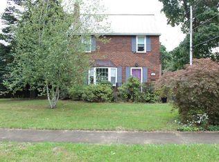 551 Townview Cir W, Mansfield, OH 44907