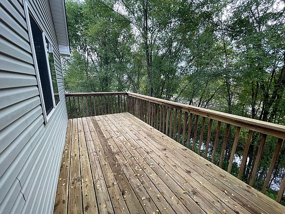 Upper Deck Off Living Room