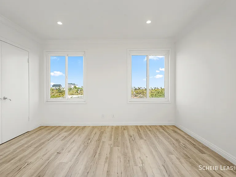 221 S Reeves Dr #PENTHOUSE — Photo 7