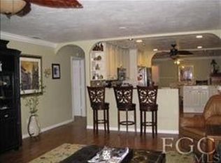 1489 N Larkwood Sq, Fort Myers, FL 33919