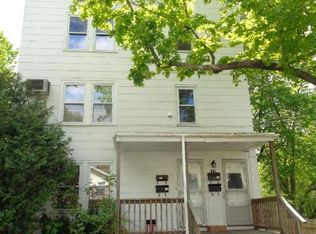 16 Lyman Ave FLOOR 3, Easthampton, MA 01027