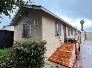 9706 Beach St, Los Angeles, CA 90002