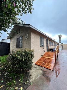 9706 Beach St, Los Angeles, CA, 90002