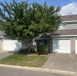 1928 Glenfield Ct, Eagan, MN, 55122