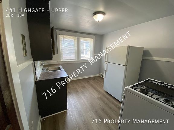 2nd image of 441 Highgate Ave