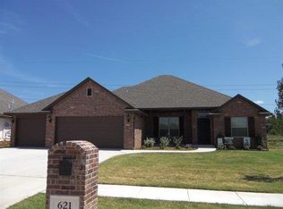 621 Summit Holw, Norman, OK 73071