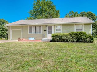 12906 E 33rd St S, Independence, MO 64055