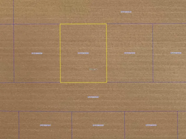 19 Goldfinch Ln, Grundy Center, IA 50638