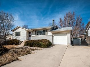 402 Locust Dr, Colorado Springs, CO 80907