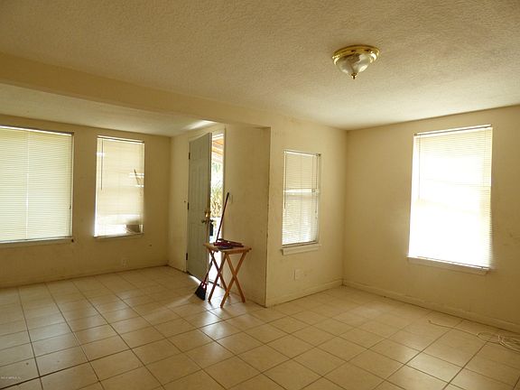 5th image of 9128 2nd Ave