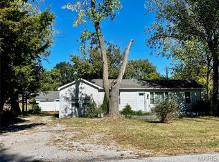 6521 Ll Rd, Waterloo, IL 62298