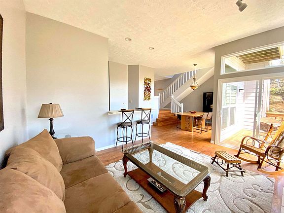 3rd image of 1968 S Bay Pointe Dr #19