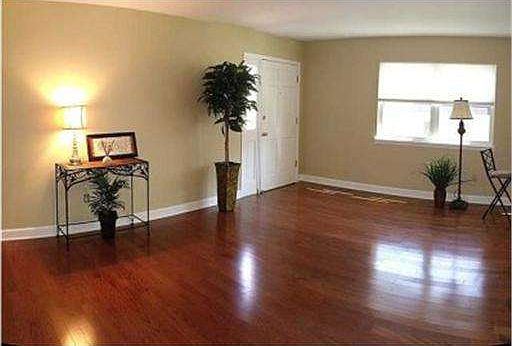 5th image of 3828 S Quail Ln