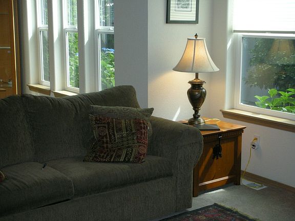 5th image of 1616 Cottondale Ln SE