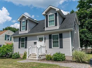 103 Standish Ave, North Haven, CT 06473