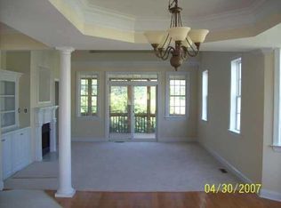 132 Sheraton Ln, Garner, NC 27529