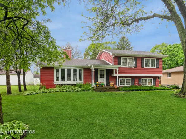 472 Prairie St, Hampshire, IL 60140