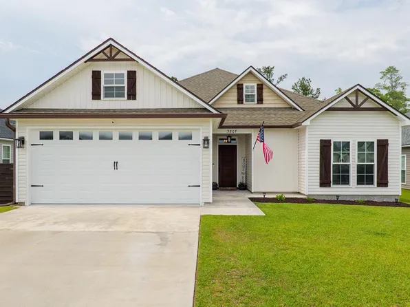 3807 Bettys Pl, Hahira, GA 31632