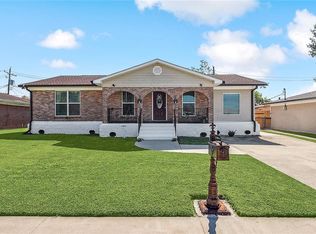 203 Holy Cross Pl, Kenner, LA 70065