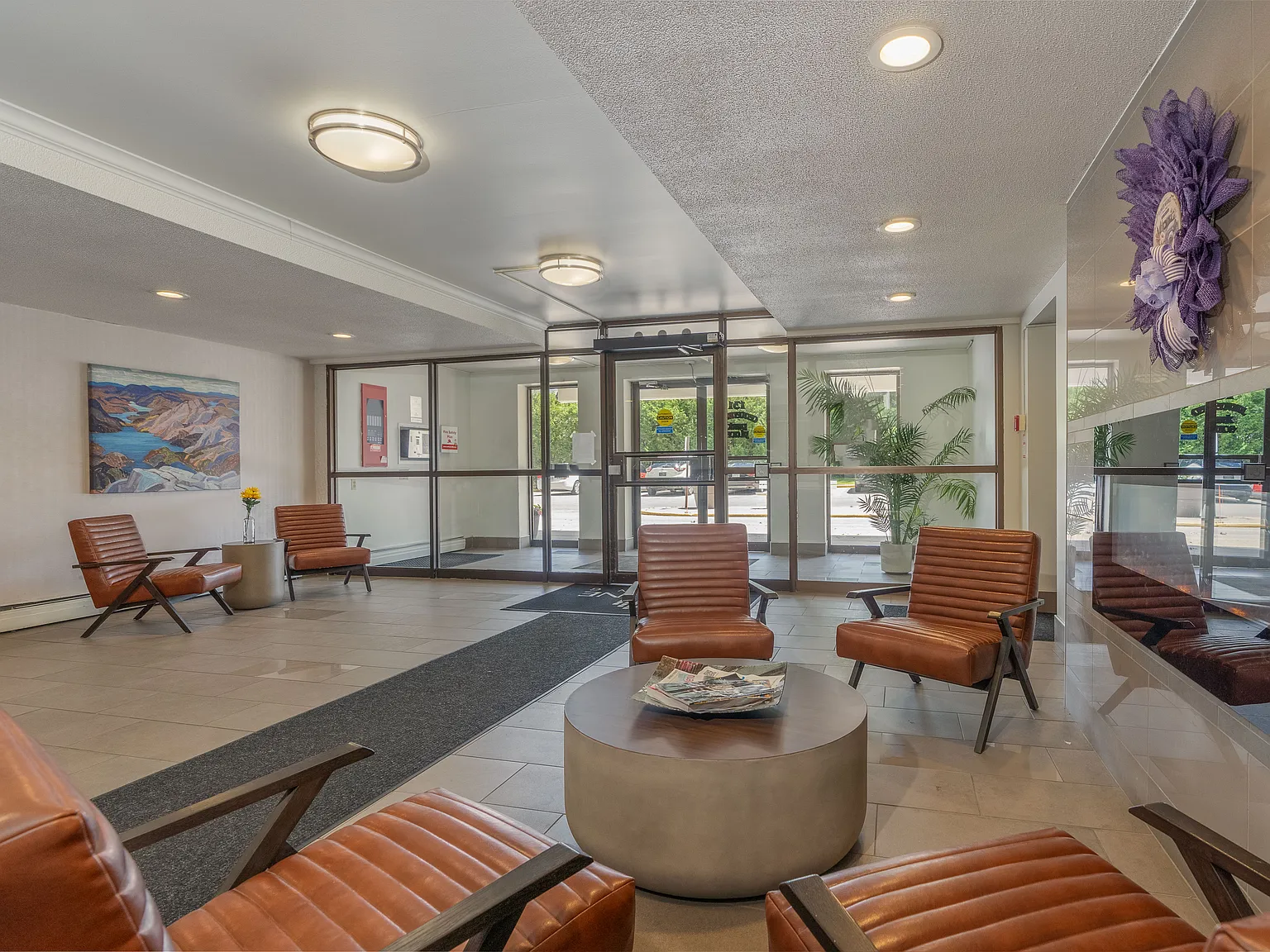 Centennial Park Place Apartments — Photo 4