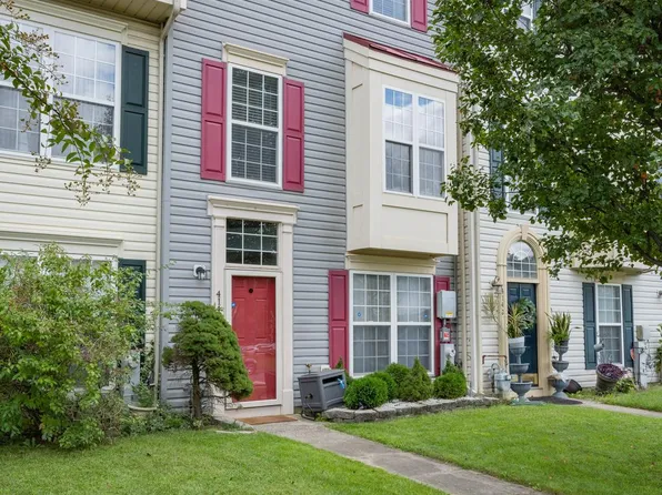 4140 Cutty Sark Rd, Middle River, MD 21220