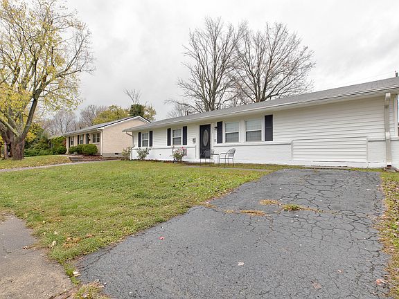 5th image of 1711 Charleston Ct