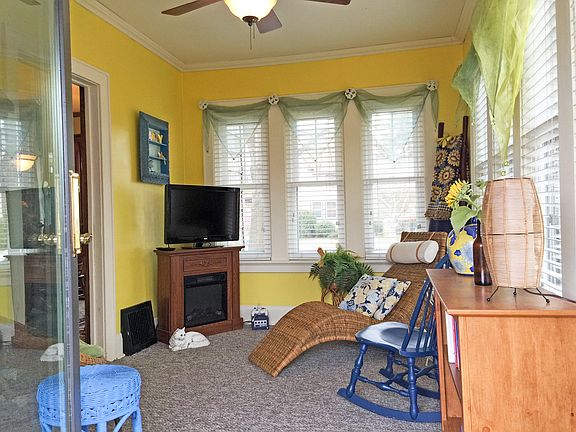 4 Season Room