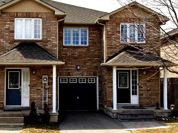 2418 Highcroft Rd, Oakville, ON L6M 4Y6