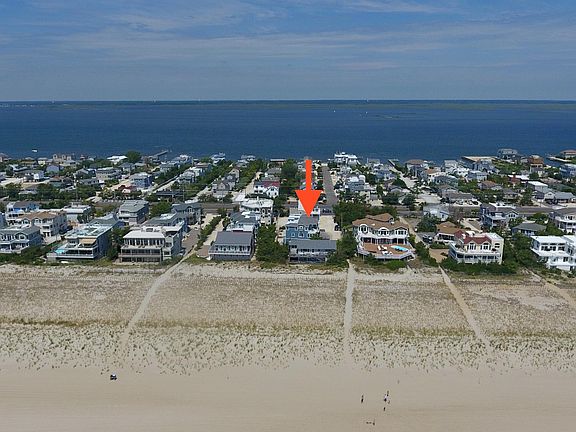 4th image of 1053B Long Beach Blvd Unit 1